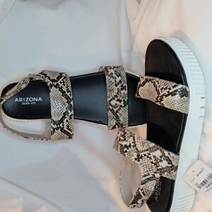 Sandals 10M Snake Skin Print Strappy Platform Wedge Shoes Faux Leather NWT